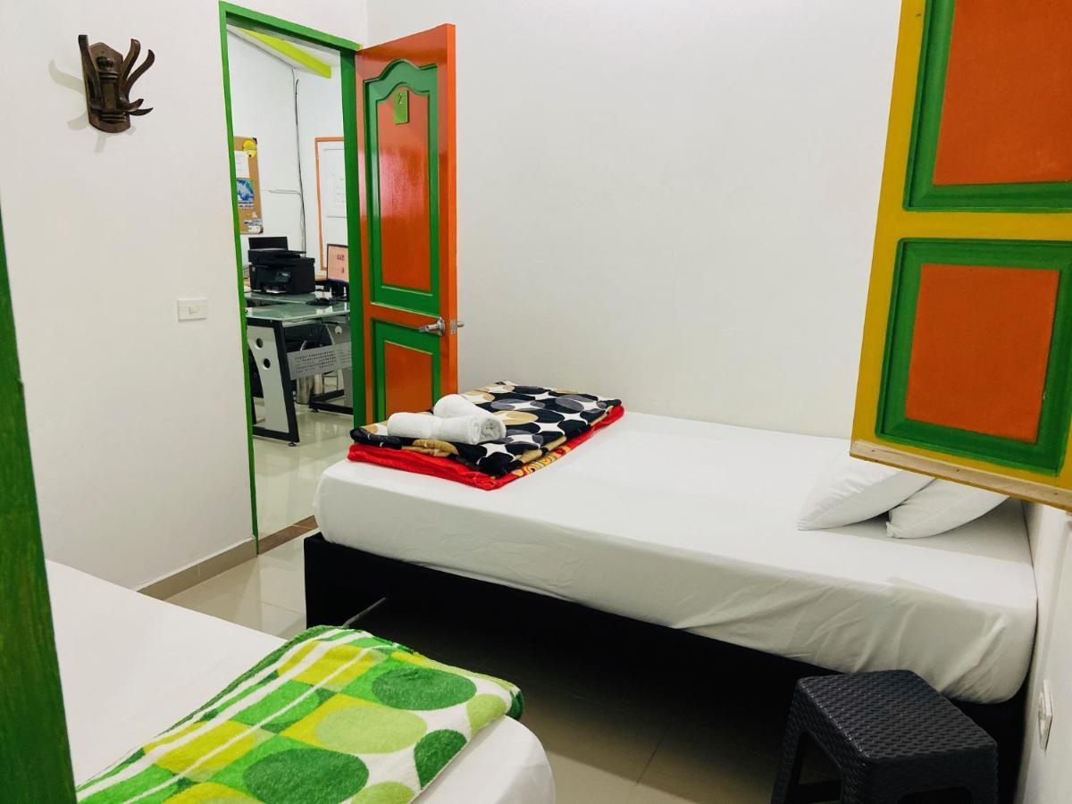 Casa Hostal Las Palmeras Guatapé Εξωτερικό φωτογραφία