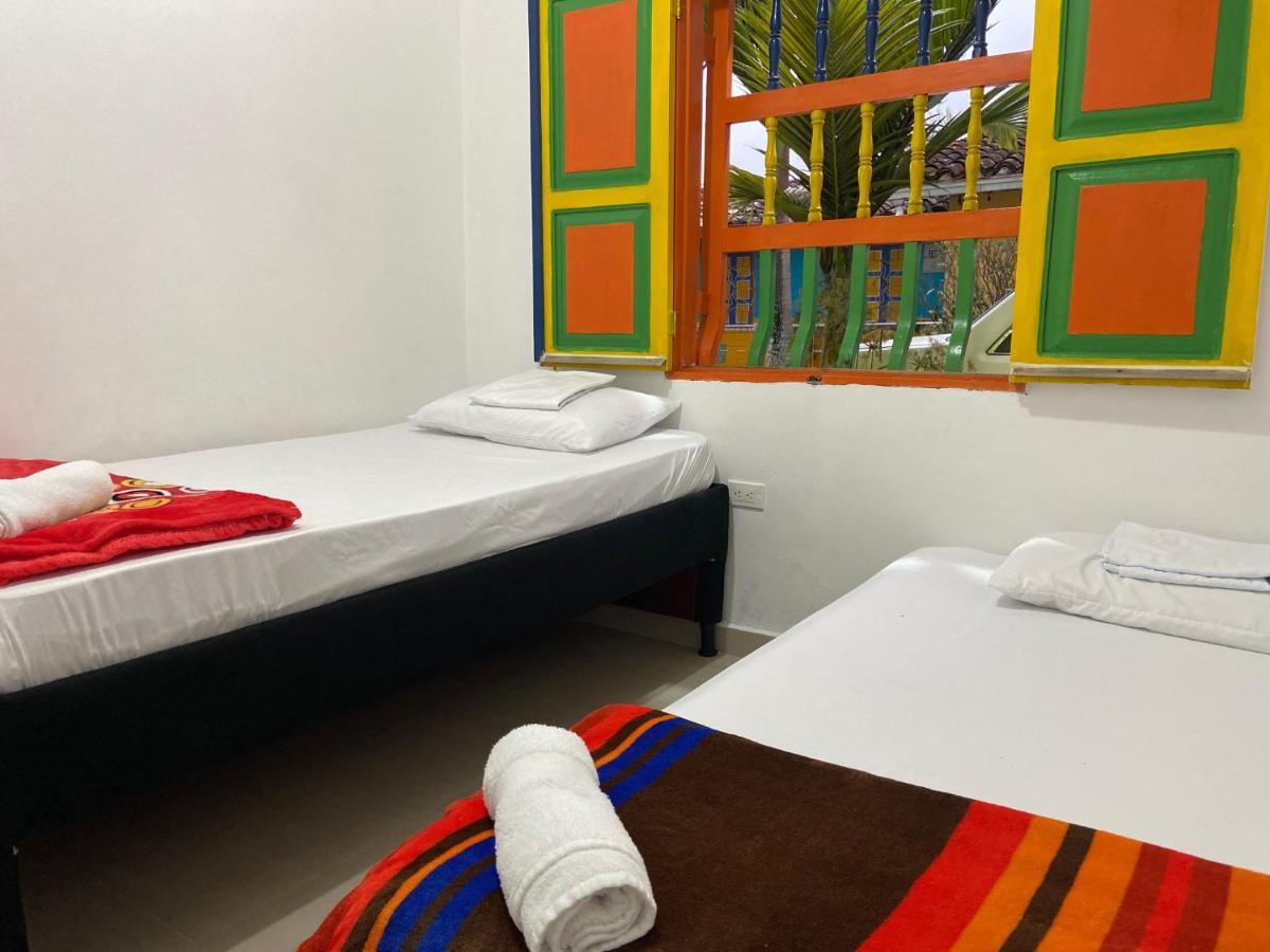 Casa Hostal Las Palmeras Guatapé Εξωτερικό φωτογραφία